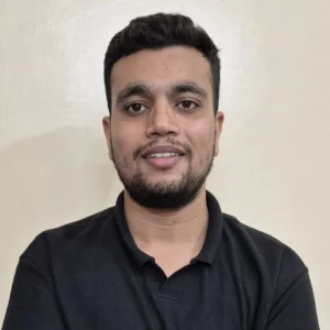 Portrait of Tushar Jain, an Excel expert specializing in data automation, dashboard creation, and business reporting at Looker Doctor.